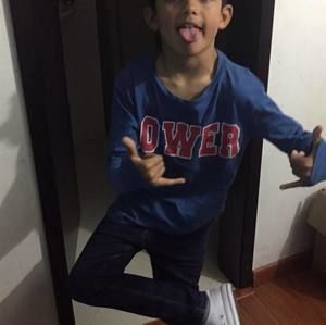 Meet your Posher, Samuel andres